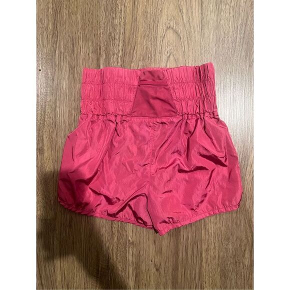 FREE PEOPLE Movement Pink High Rise The Way Home Shorts Size S - Picture 4 of 6